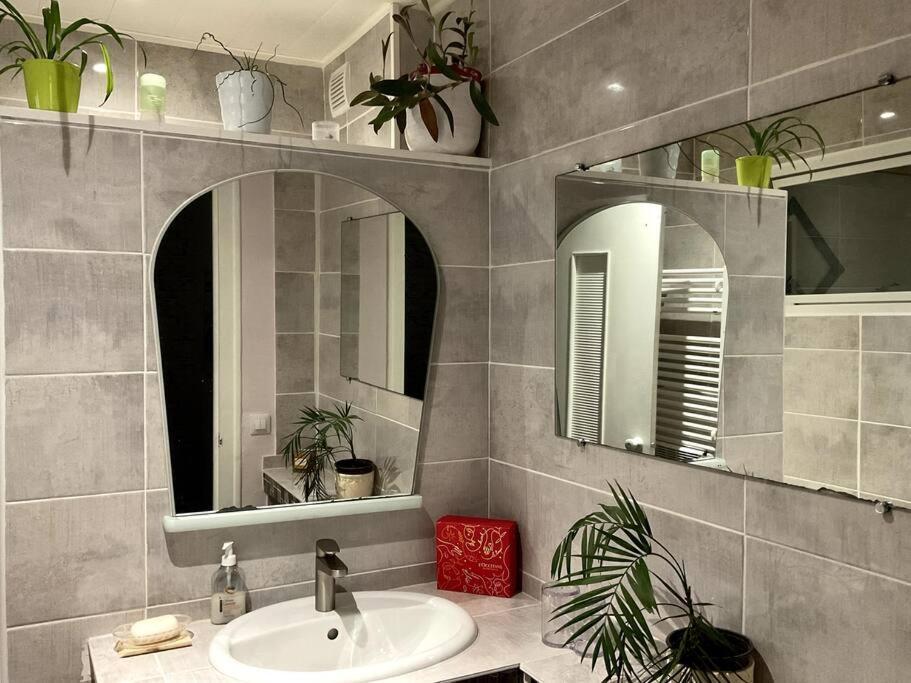 Le Passage Du Faubourg, Agreable T3 En Duplex De 120M2 Saint-Léonard-de-Noblat Exterior foto